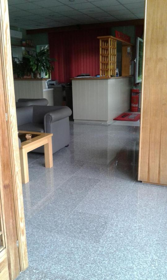 Hotel Imzit Dobrinja Sarajevo Exterior photo